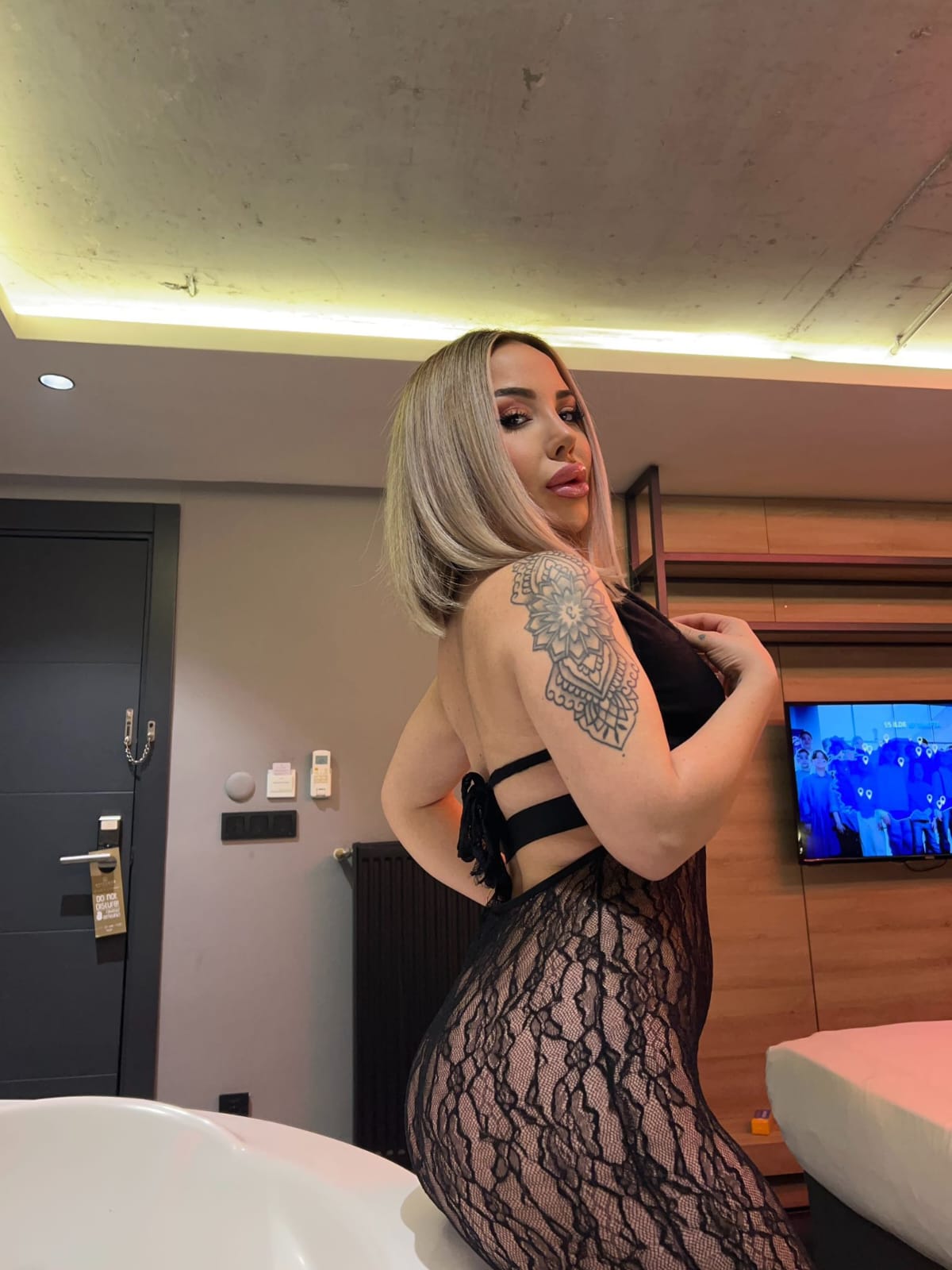 Kartepe Escort Yaşlı Bayan Manolya